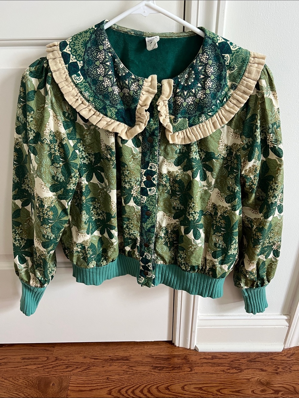 Kate Quinn XS